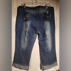 Apple Bottoms Jean Capri's 14
